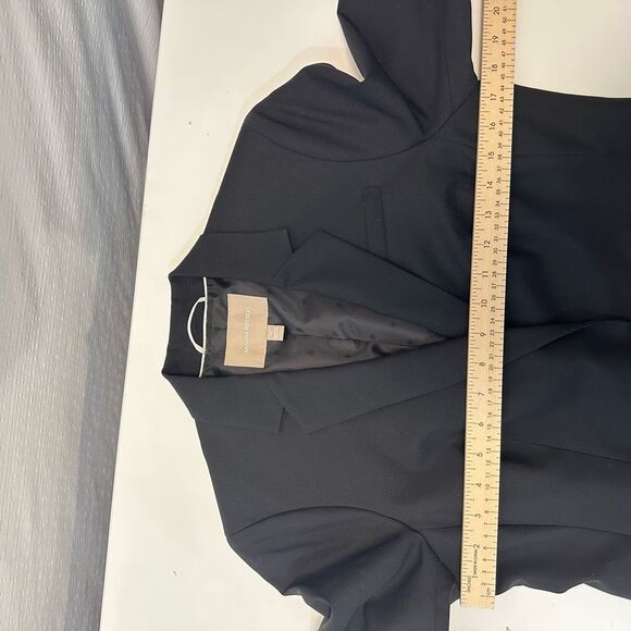 Banana Republic Women’s Wool Blazer Size 10 Black Office Classic Two Buttons - Picture 7 of 12